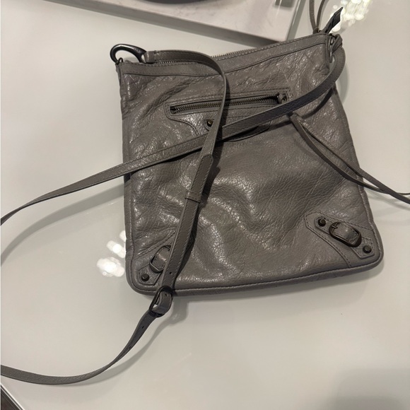 Balenciaga grey flat bag - Picture 2 of 5